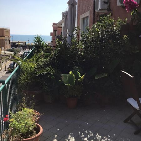 Ostia Bed And Beach Экстерьер фото